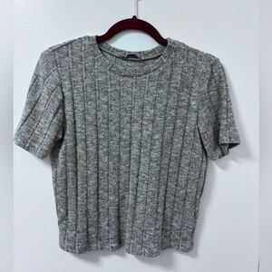 Zara soft pleated cropped blouse, color grey, size medium